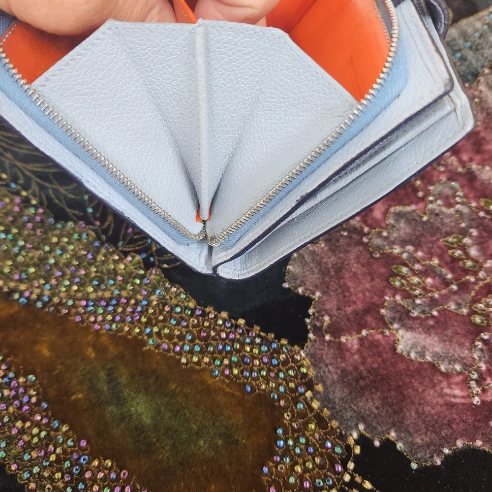 Bulgari Wallet - Picture 13 of 14